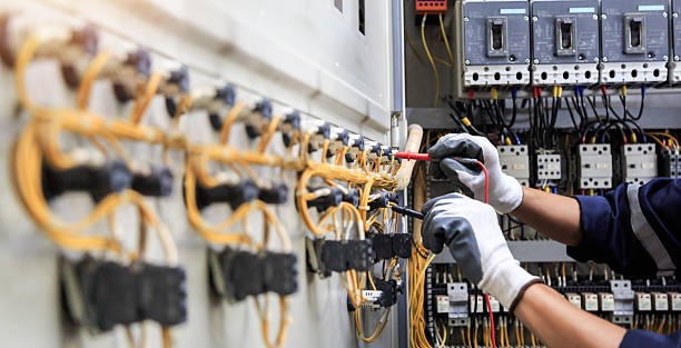 Professional Electrician technician working in Flagtown, NJ